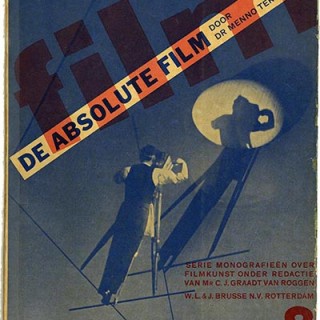 Zwart, Piet: DE ABSOLUTE FILM [Serie Monografieën over Filmkunst, Volume 8]. Rotterdam: W. L. en J. Brusse’s Uitgeversmaatschappij N. V., 1931.