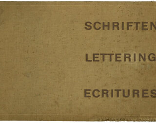 Kach, Walter: SCHRIFTEN, LETTERING, ECRITURES [The principle Types of running and drawn caracters]. Olten, Switzerland: Verlag Otto Walter, 1949.